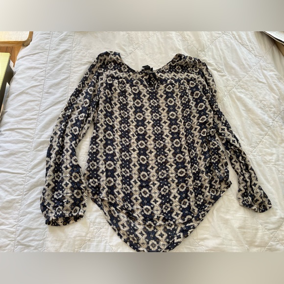 Lucky Brand long sleeve blouse - Picture 1 of 6